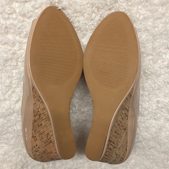 Heels peep toe wedge platform nude heels NWT attention size 10 - Picture 6 of 13